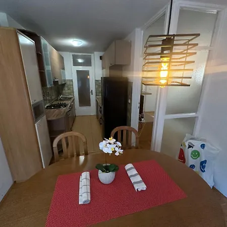 Apartamento Perla Stan Breka *